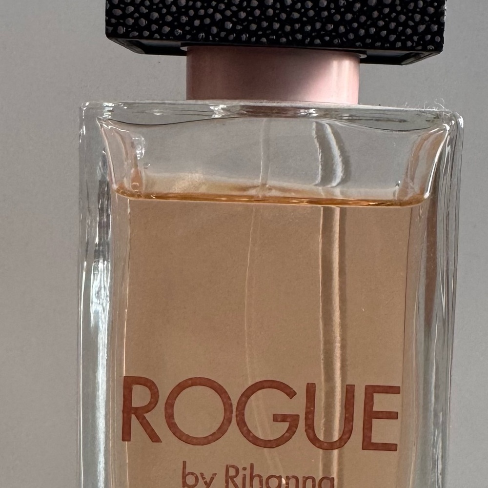 Used Rogue by Rihanna